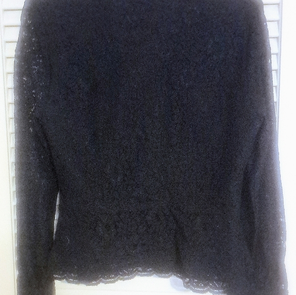 Evan-Picone Elegant Black Lace V- Neck Blouse Sz 12 Wrap Front Closure - Picture 5 of 7